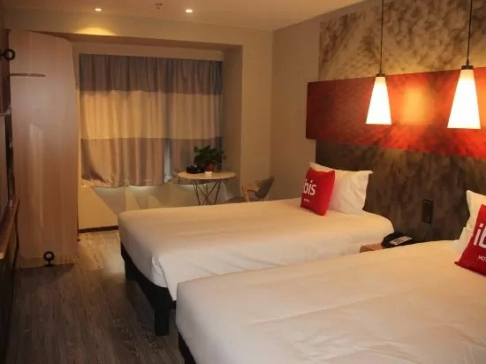 Ibis Dujiangyan Hotel Chengdu Exterior foto